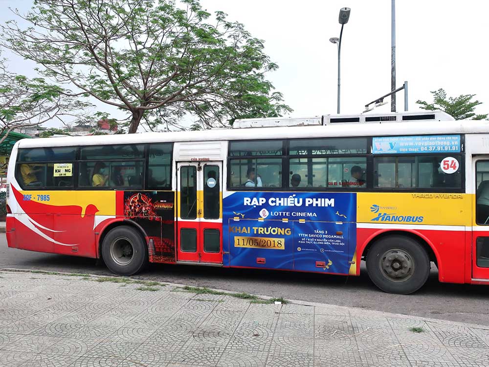 chiến dịch quảng cáo trên xe buýt của lotte cinema