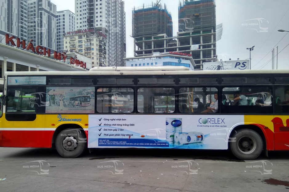 Giấy Corelex quảng cáo trên xe buýt