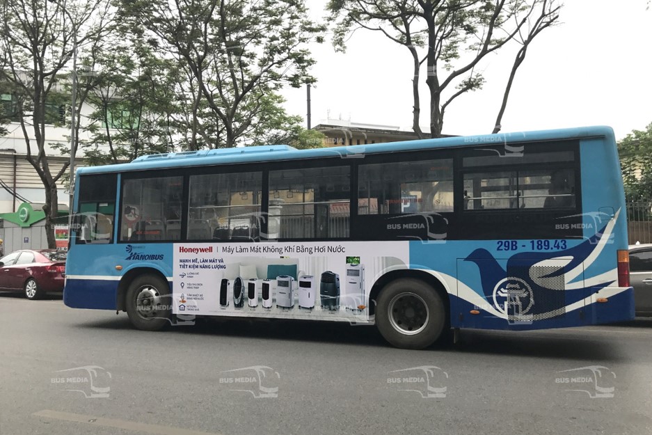 Điều hòa Honeywell quảng cáo trên xe buýt tại Hà Nội
